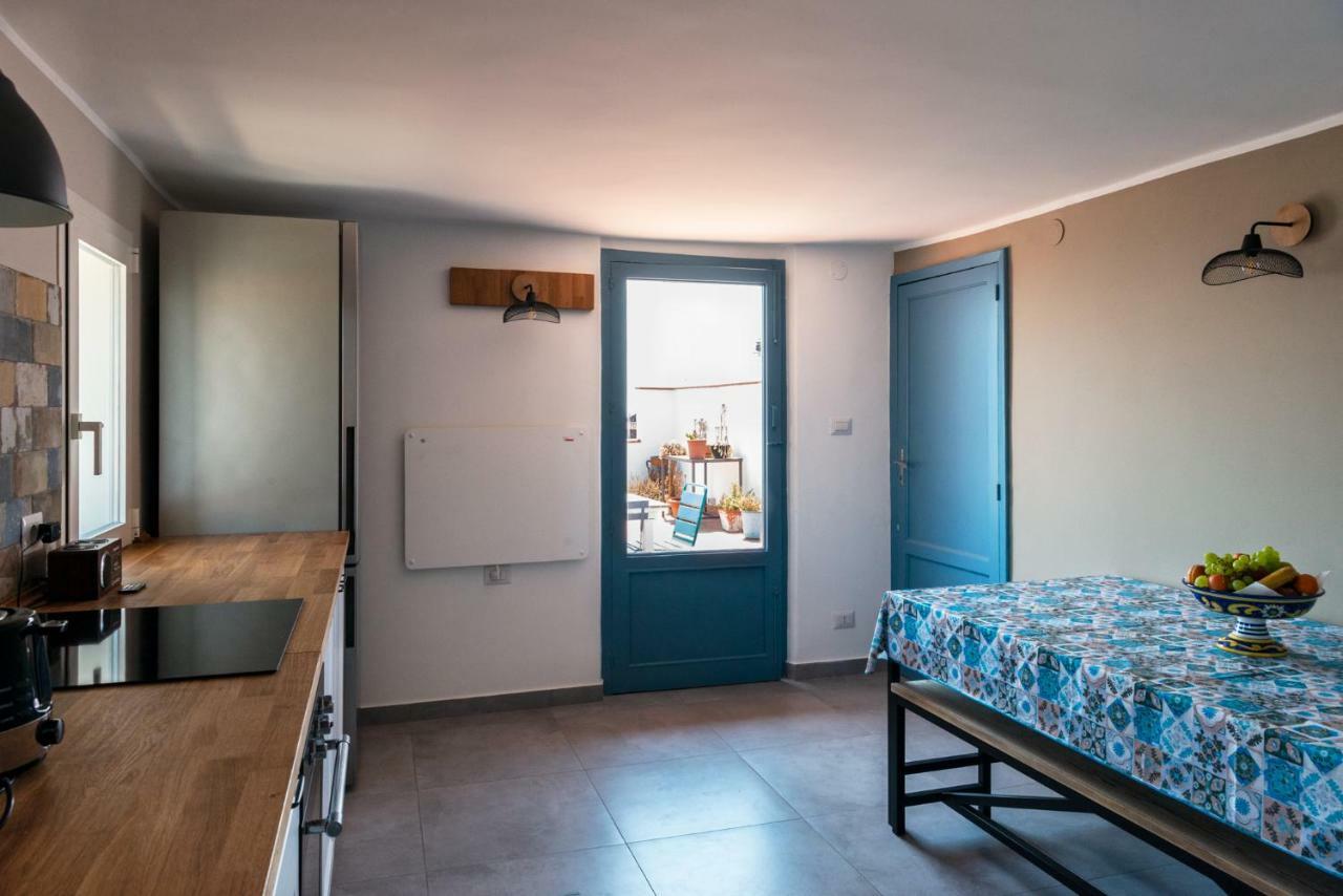 La Terrazza Dei Normanni Apartment Aci Castello Exterior photo